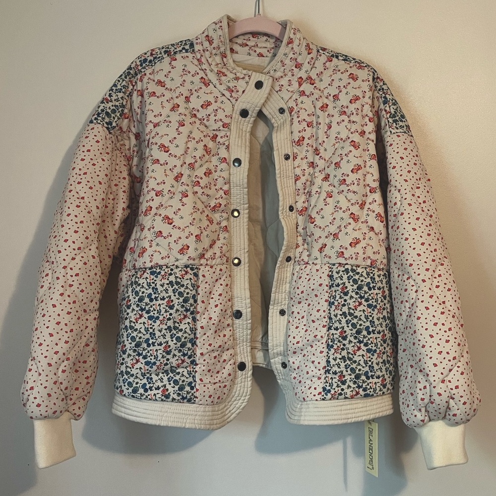 BlankNYC
Multicolor Women's Quilted Patchwork Floral Small Jacket